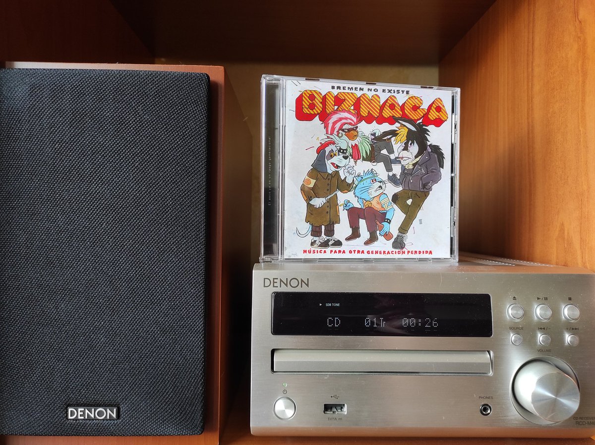 davidmonserrat_'s tweet photo. @Biznaga77 amb #bremennoexiste (@MontgriCoop 2022) tornen més melòdics que mai, igual d'irresistibles que sempre 🤘🔥 Disfruta'ls amb la nostra #ressenya de @musicacronica 👌👇 #biznaga #punkrock #discorecomendado > https://t.co/nQKpucByuO https://t.co/L2NoirPqnZ