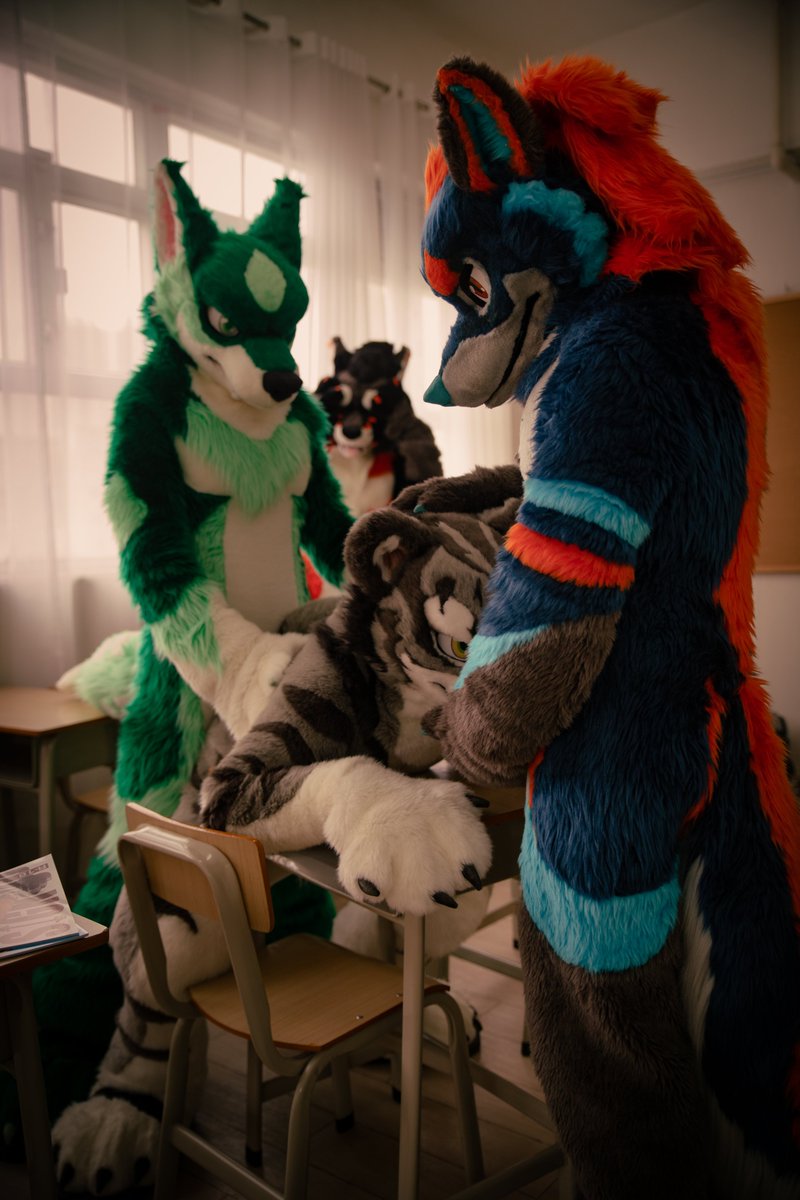 秘密の放課後
Secret After School
#FursuitFriday 

📸 <a href="/Gale021/">📸🐳Gale🐳📷➡️Infurnity 2025</a>