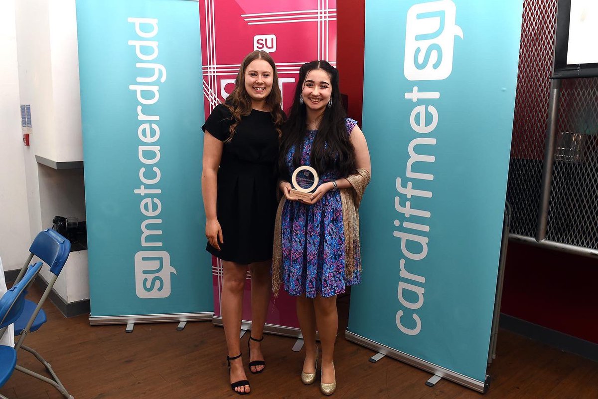 ClaudiaLuthra's tweet photo. Thank you to all those who nominated me for SU CSSHS Course Rep of the Year - it’s an honour to have won such a prestigious award!
Thanks to @CardiffMetSU and @cardiffmet for such a wonderful evening! 🏆✨
#SUSSA https://t.co/EPDw6nZIJ1