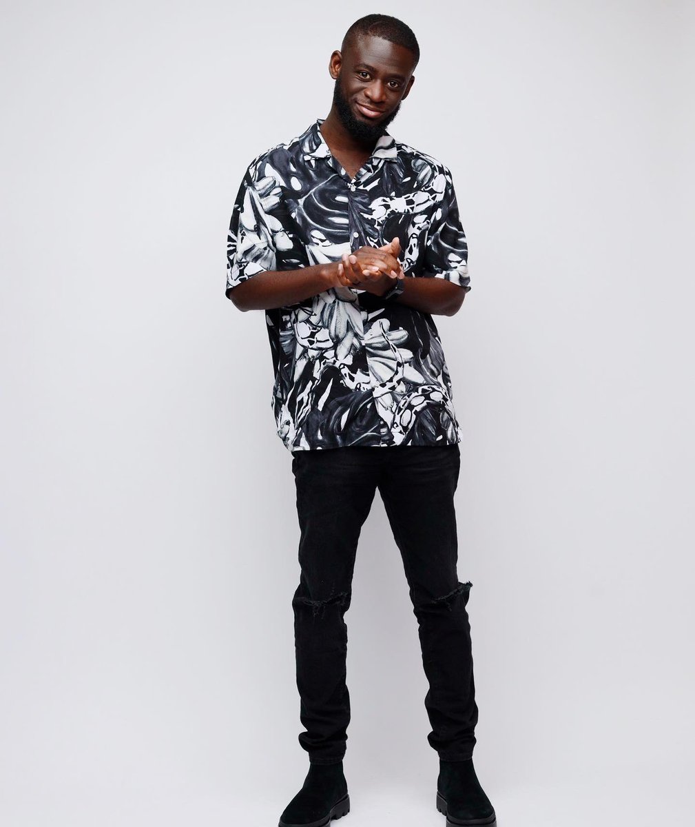 Sedi_____'s tweet photo. It’s a fine boy’s birthday 😍😍😍happy birthday boo ❤️❤️@kwabenaMusic https://t.co/jnaWaHmV2p
