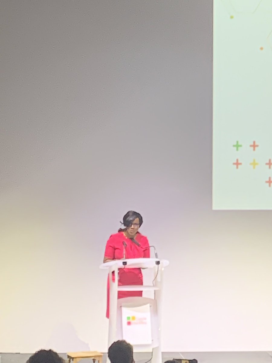 DelphineGe's tweet photo. Beau discours inspirant de clôture de @1ElisaMoreno #InterL22 https://t.co/leegIkiuKn