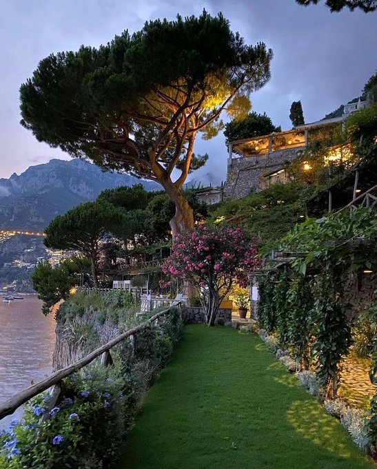 TheOutdoorsmenx's tweet photo. Italy📸 https://t.co/G5sBUjjosx