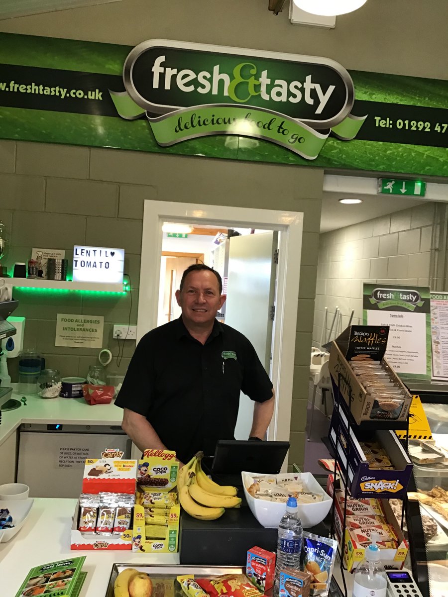 spaceplaceeyc1's tweet photo. We are learning about money💷 We had a fabulous trip to Prestwick Tennis Centre Cafe today to buy and enjoy a  snack. Manager William looked after us so well💕We are delighted with our receipts to take home💕
#moneyinaction #reallifelearning #communitylinks #prestwicktenniscentre https://t.co/upyIx5bJ62