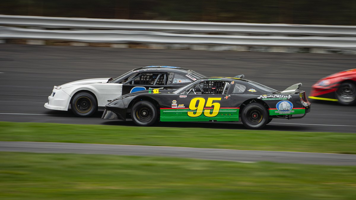 StaffordSpeedwy's tweet photo. Beginning of a new season means new paint schemes. Checkout some of the new designs in the Limited Late Model division this year👇

#23 Devon Jencik
#17 Ari Jencik
#95 Jay Clement
#59 Matt Clement

#LimitedLateModel #StaffordSpeedway https://t.co/mBN8G4Prhk