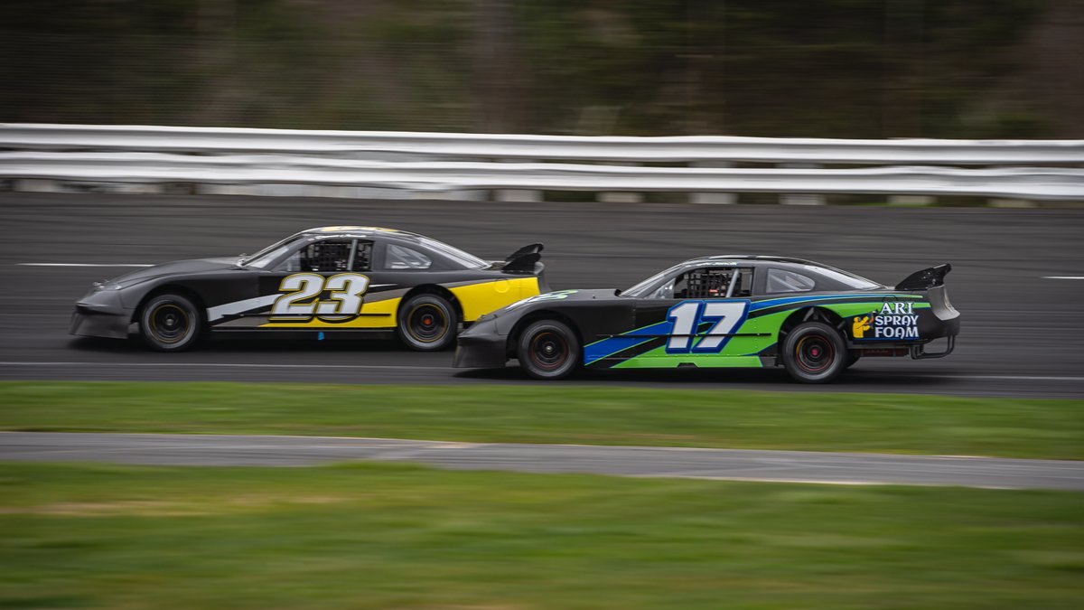 StaffordSpeedwy's tweet photo. Beginning of a new season means new paint schemes. Checkout some of the new designs in the Limited Late Model division this year👇

#23 Devon Jencik
#17 Ari Jencik
#95 Jay Clement
#59 Matt Clement

#LimitedLateModel #StaffordSpeedway https://t.co/mBN8G4Prhk