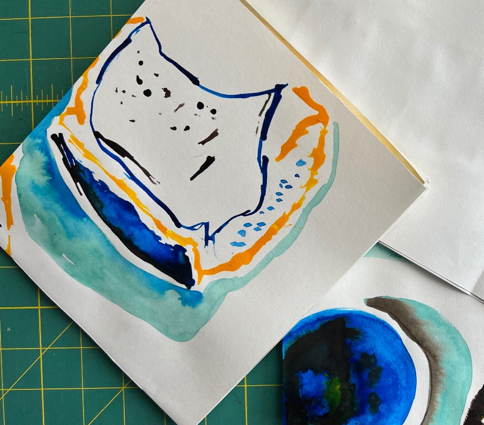 gilliantextiles's tweet photo. 5 day create a sketchbook online course starting 30 May 2022 and details of student exhibition 21/22 May in latest newsletter - https://t.co/13JmLGNpX8 https://t.co/8OCBAeeldl