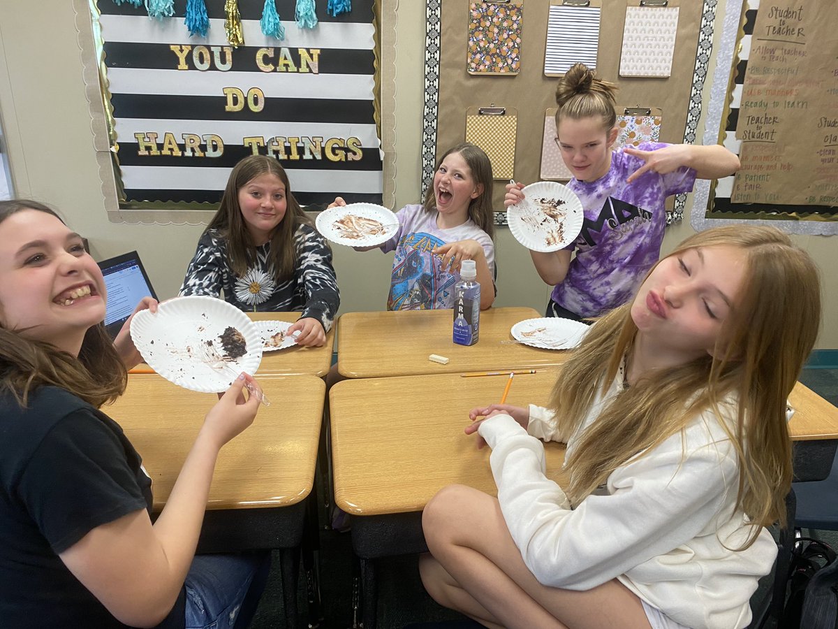 RileyNort's tweet photo. Thanks to this group of girls for teaching us that the Aztecs loved chocolate 🍫 and bringing in chocolate cake 😍 #MonroeStrong https://t.co/nwEpXVTUXg