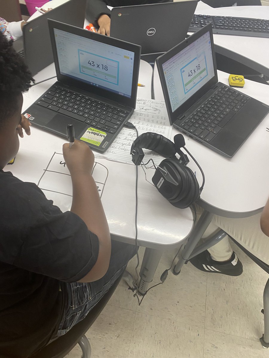 MsEllis9's tweet photo. We are reviewing for our EOG with an Escape Room! #4thGrade #Rollins #VCS @EMRollinsSTEAM1 https://t.co/BglfHLtnNQ