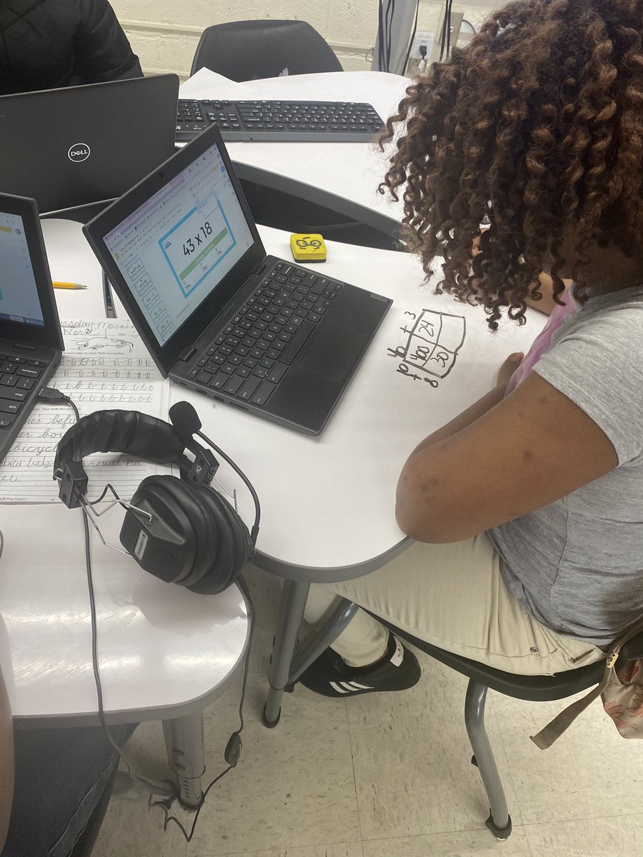 MsEllis9's tweet photo. We are reviewing for our EOG with an Escape Room! #4thGrade #Rollins #VCS @EMRollinsSTEAM1 https://t.co/BglfHLtnNQ