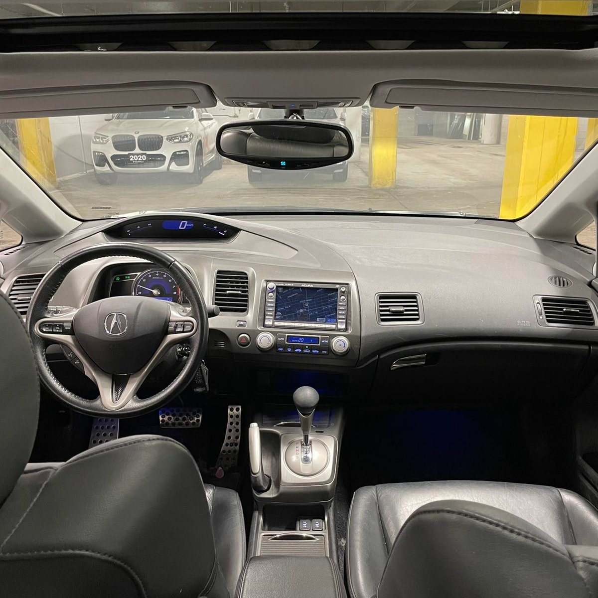 MarkhamAcura's tweet photo. #TBT: In anticipation of the upcoming 2023 Integra, here’s the Canadian-exclusive 2006-2011 Acura CSX, proudly made locally in Alliston, Ontario! The interior may look familiar and inviting but feat. a 2.0L DOHC i-VTEC engine also found in the RSX!
@AcuraCanada | @HondaCanadaMfg https://t.co/1f9etuPoDU