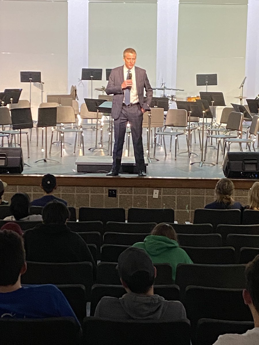 Thanks to Special Agent Ritter of the FBI for coming out and talking to our students today!