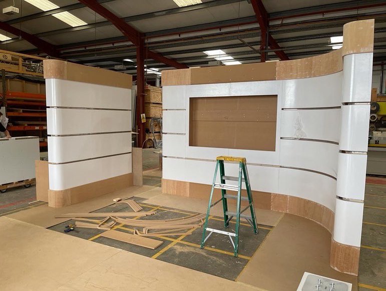 Our most recent fitout is a lecture studio for The Belfast Met. VERY swish! Design, build and fitout all done in house with AV from <a href="/niavac/">Niavac AV</a> 👌🏼🤤