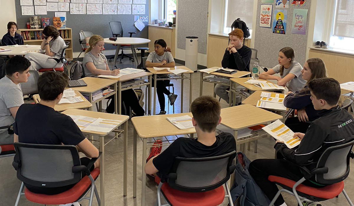 ShelleyGopal's tweet photo. How can global climate change be racist? Who is being impacted the most? How has the government perpetuated this racism? Grade 8 Harkness Discussion full of insightful comments and learning #yorklearns https://t.co/b83kgQs64M