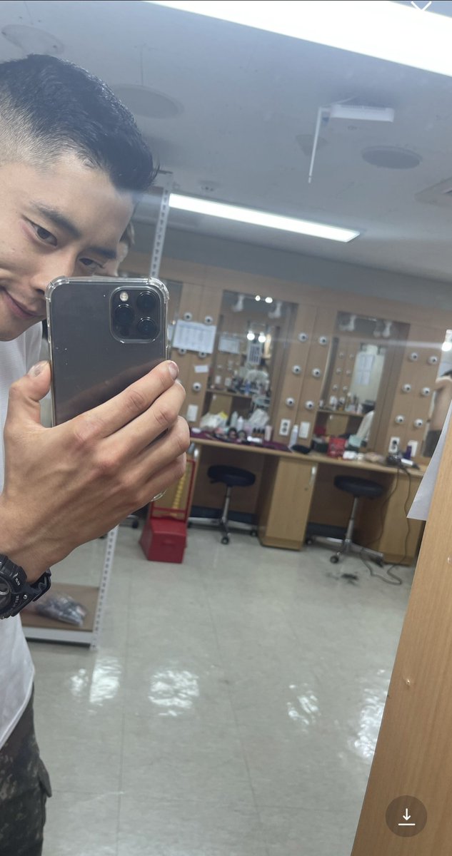 Hourlyjsephh's tweet photo. #KARD #JSEPH #제이셉 #TAEHYUNG @KARD_Official https://t.co/duazdWeHDN