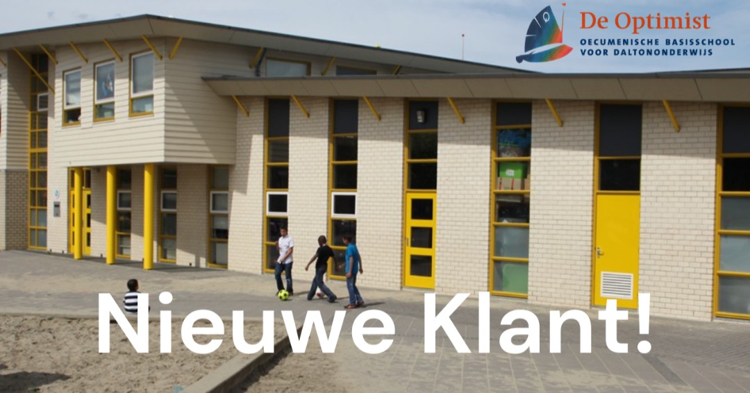 Basisschool de Optimist van stichting Almere is in april vol enthousiasme gestart met Kwaliteitsbieb! Wij hangen de slingers op!🥳