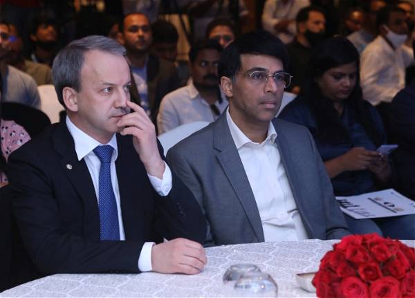 ChessbaseIndia's tweet photo. FIDE President @advorkovich announces his Presidential team. Five-time World Champion @vishy64theking is a part of his team. If Dvorkovich wins the FIDE elections in Chennai in August 2022, Anand would become the FIDE Deputy President.

Read more: https://t.co/lA0EiCboM4 https://t.co/5Y4ak34Gu7