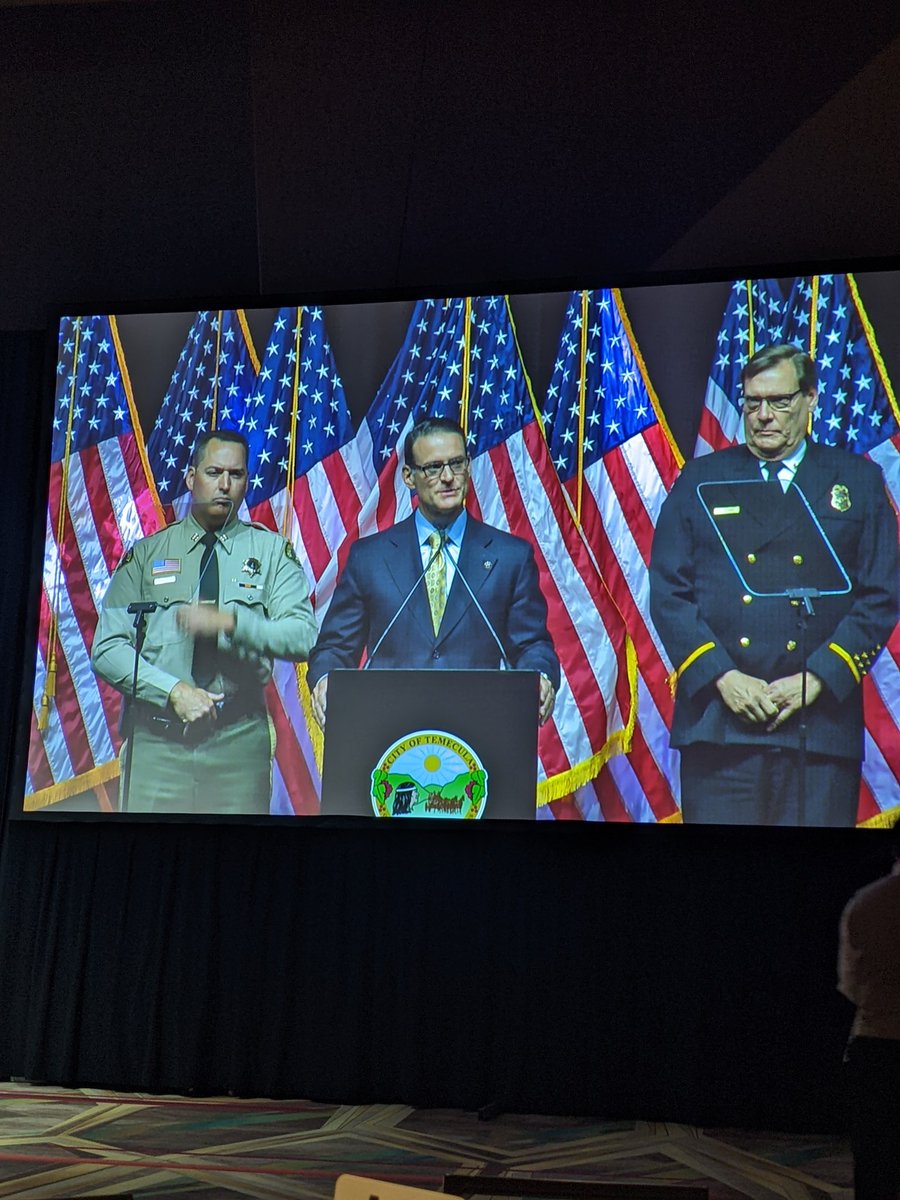 CACoreyU's tweet photo. .@cityoftemecula Mayor @DrMattRahn presents this year's State of the City #TemeculaSafe
So fitting to have @RivCoDA @MikeHestrin introduce the Mayor https://t.co/bGk5CZ6J1R