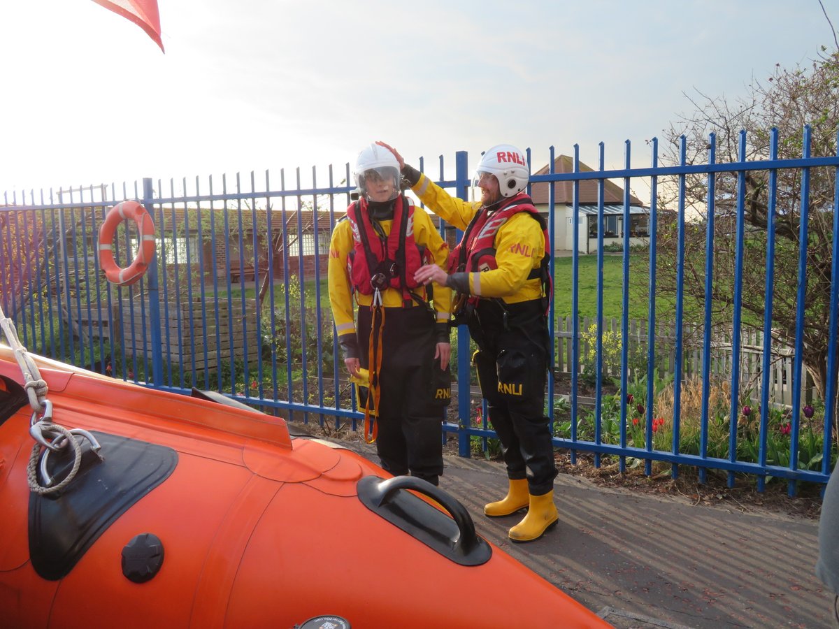 2ndWestKirby's tweet photo. A big thank you to #RNLIwestkirby and the #RNLI from all our Beavers who experienced their first taste of #SeaScouting learning water safety and #skillsforlife. All followed by an #investiture ceremony as start of their journey @scouts #westwirral #westkirby https://t.co/gKE9MxNRXk