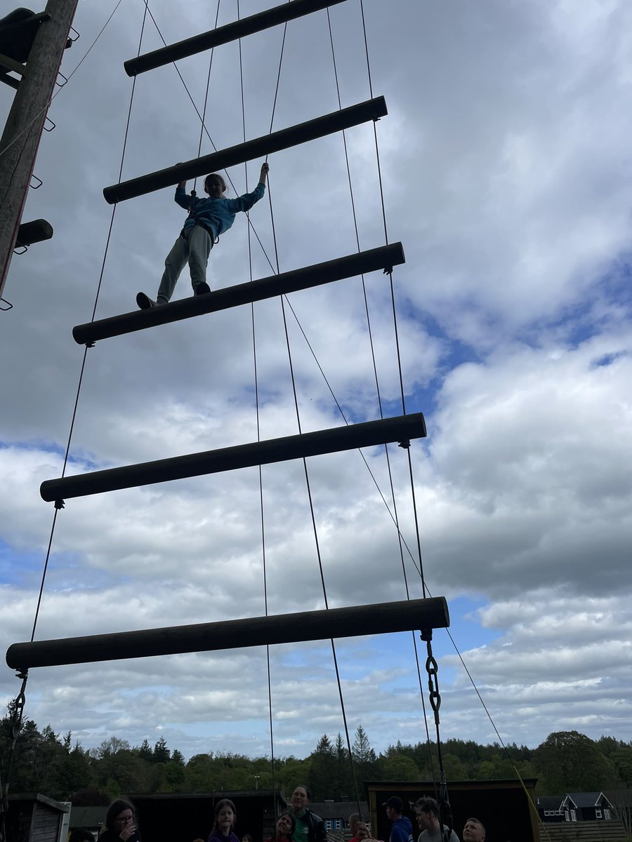 broxburn_ps's tweet photo. It’s not Jacob’s ladder, it’s mine! #group16 #broxcamp22 https://t.co/AaJKZwV3Hk