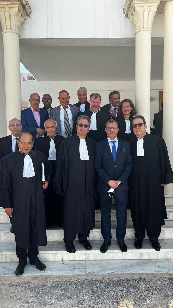 ❗️Soutien de la <a href="/Conf_Batonniers/">ConférenceBâtonniers</a>, représentée ici par <a href="/justine_devred/">Justine Devred</a> avec <a href="/vincent_niore/">Vincent Nioré</a>, Christian Charrière Bournazel (<a href="/Avocats_Paris/">Avocats de Paris</a>), <a href="/MartinPradel/">Martin Pradel</a> (<a href="/CNBarreaux/">Conseil national des barreaux - les avocats</a>) 

à <a href="/AbderrazakKila1/">Abderrazak Kilani</a> ancien #batonnier de #Tunisie dans le cadre des poursuites indignes dont il fait l'objet.