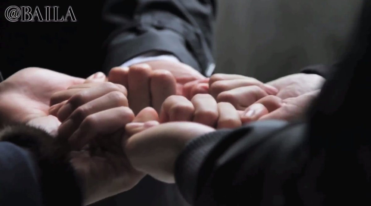 Gladyzkhun's tweet photo. Please keep holding hands for another 50000 days #투피엠_데뷔오천일_축하해 https://t.co/UEqIv42XxR