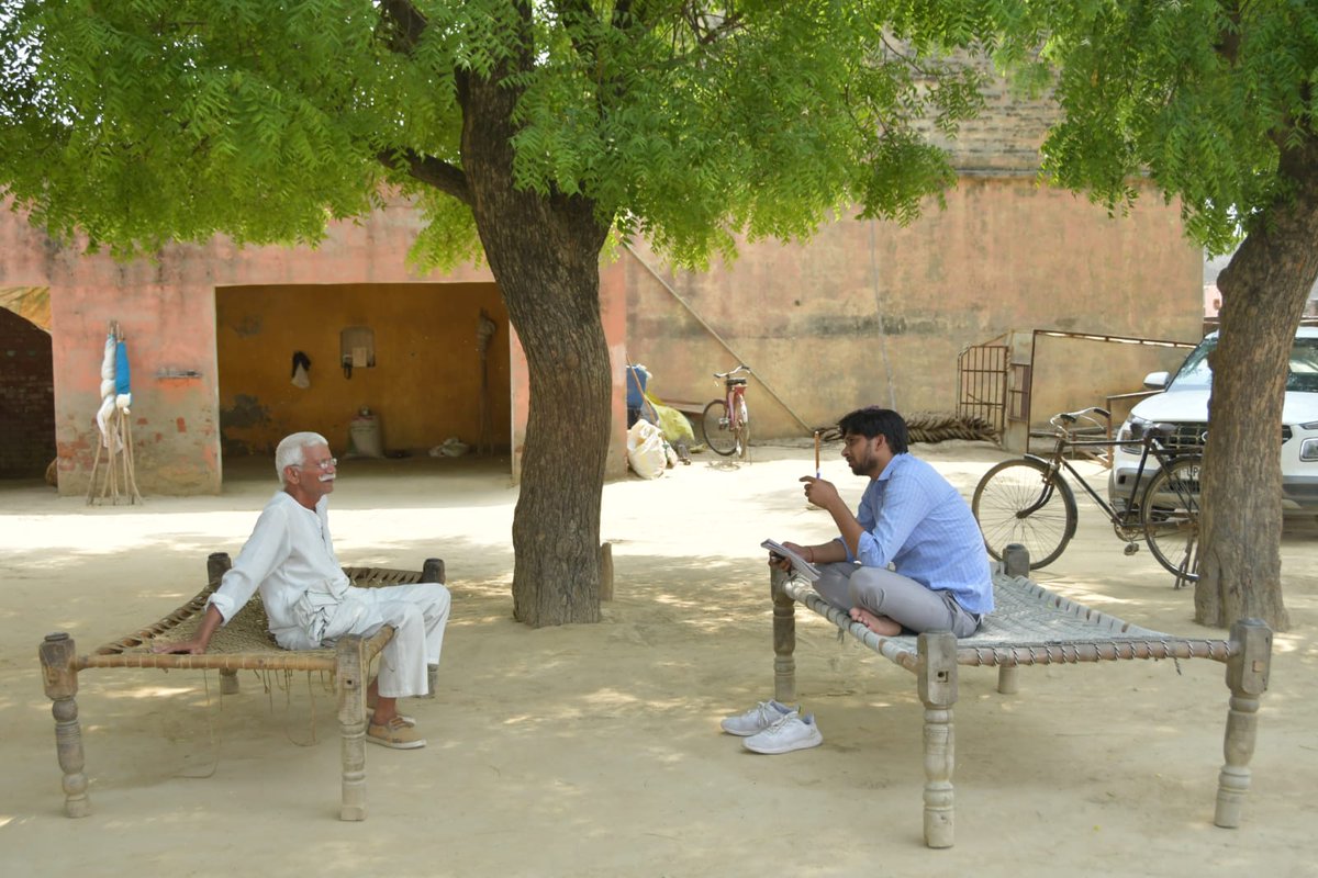 आज पढ़ें <a href="/JagranNews/">Dainik Jagran</a> में मेरी विशेष कवरेज।देश विदेश में खूशबू फैला रहे मुकीमपुर गांव के गुलाब <a href="/dm_ghaziabad/">DM Ghaziabad</a> <a href="/VikramadityaSM/">Vikramaditya Singh Malik</a> <a href="/UPGovt/">Government of UP</a> <a href="/PMOIndia/">PMO India</a> <a href="/AnkitMittal789/">Ankit Mittal</a> <a href="/ashutoshji_/">Ashutosh Agnihotri (आशुतोष अग्निहोत्री)</a> @Asmitalal1