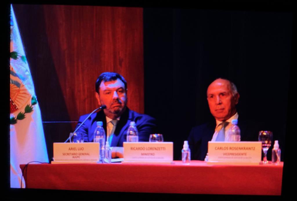 BourdinMaria's tweet photo. Lijo y Lorenzetti. #Rosario #AJUFE #Narcotráfico https://t.co/TzeexrLL35