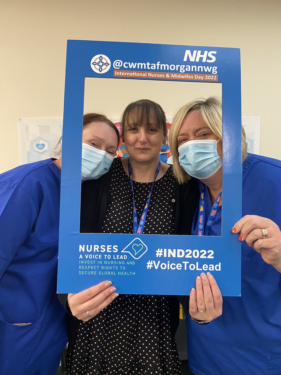 Happy international nurses day to all the fantastic nurses at RGH, great to see so many of you today <a href="/carole_tookey/">Carole</a> <a href="/RachelOwen01/">Rachel Owen</a> <a href="/CwmTafMorgannwg/">Cwm Taf Morgannwg University Health Board</a> <a href="/NurseGregDix/">Gregory Padmore-Dix</a> #HereForLife