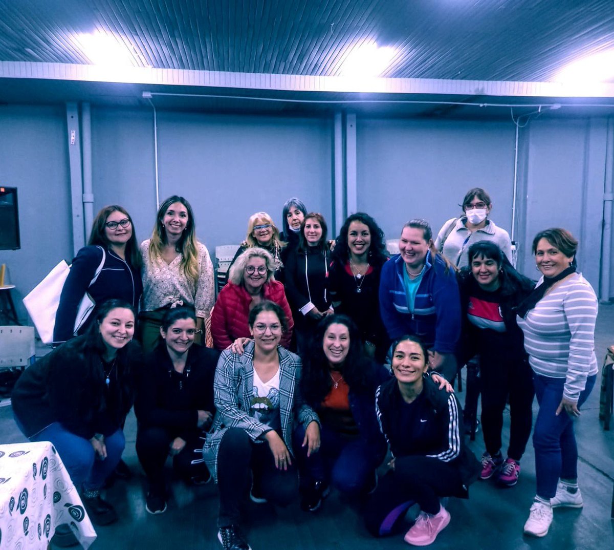 Las Emociones, los Cuerpos &amp; la Alimentación 🙌

Dialogamos acerca de la percepción corporal, la discriminación por el aspecto físico y cómo se manifiesta en la conducta alimentaria
Muchas gracias por la invitación Huellas de Género

Muy fructífero encuentro, hermoso grupo 💜💪