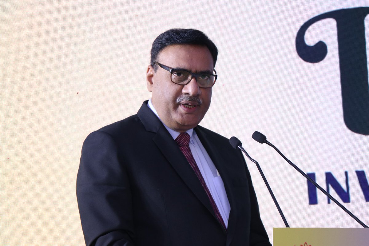 ShahnawazBJP's tweet image. Shri HM Bangur of Shree Cement, Shri Neeraj Akhouri of Ambuja Cement and Debashish Dasgupta of HUL were some other eminent business leaders who participated in the event. (4)

#InvestBihar
#BiharInvestorsMeet2022