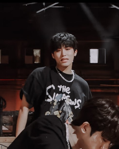 EBOYTRS's tweet photo. okay jeongwoo?? https://t.co/D2HB9weMFv