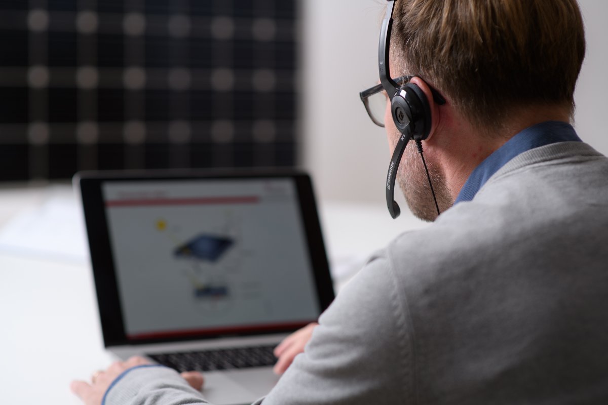 Enhance your career development with RENAC’s Online Academy courses starting in July! The one-month online courses cover key energy transition topics, including heat pumps, green banking, Power-to-X, energy storage and hydrogen. Enroll now to start 1 July: bit.ly/3yyvuFj