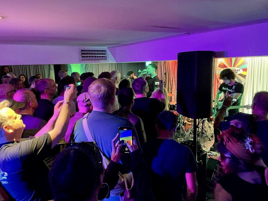 OutputBelfast's tweet photo. #EnolaGay closing out the showcase with an unreal set 👏 We’ve had a full house right through to the very end at the @OhYeahCentre #OutputBelfast &amp; @ourbelfastmusic stage🕺 

Thank you SO much for coming out to support the NI artists at @thegreatescape 2022! 🎸

#nimusic https://t.co/N5ezWfN2wP