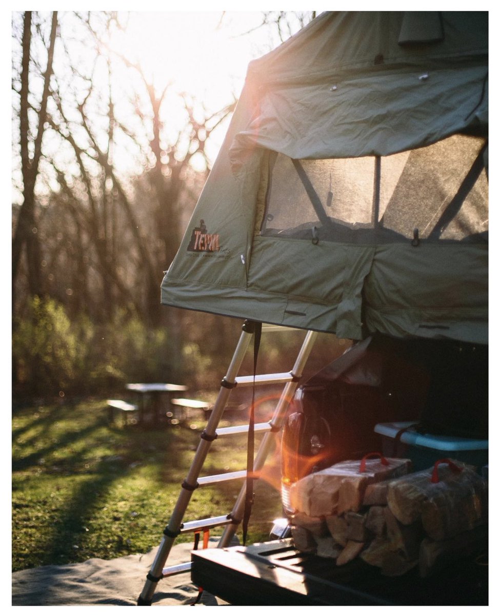 outsidechris_'s tweet photo. 5 years ago I upgraded to a RTT. Since then camping and being outside has been my biggest hobby. More time outside = a better Chris. Try it sometime, you won’t regret it. #photography #nftphotographer #campvibes https://t.co/cr1EpRp3Vz