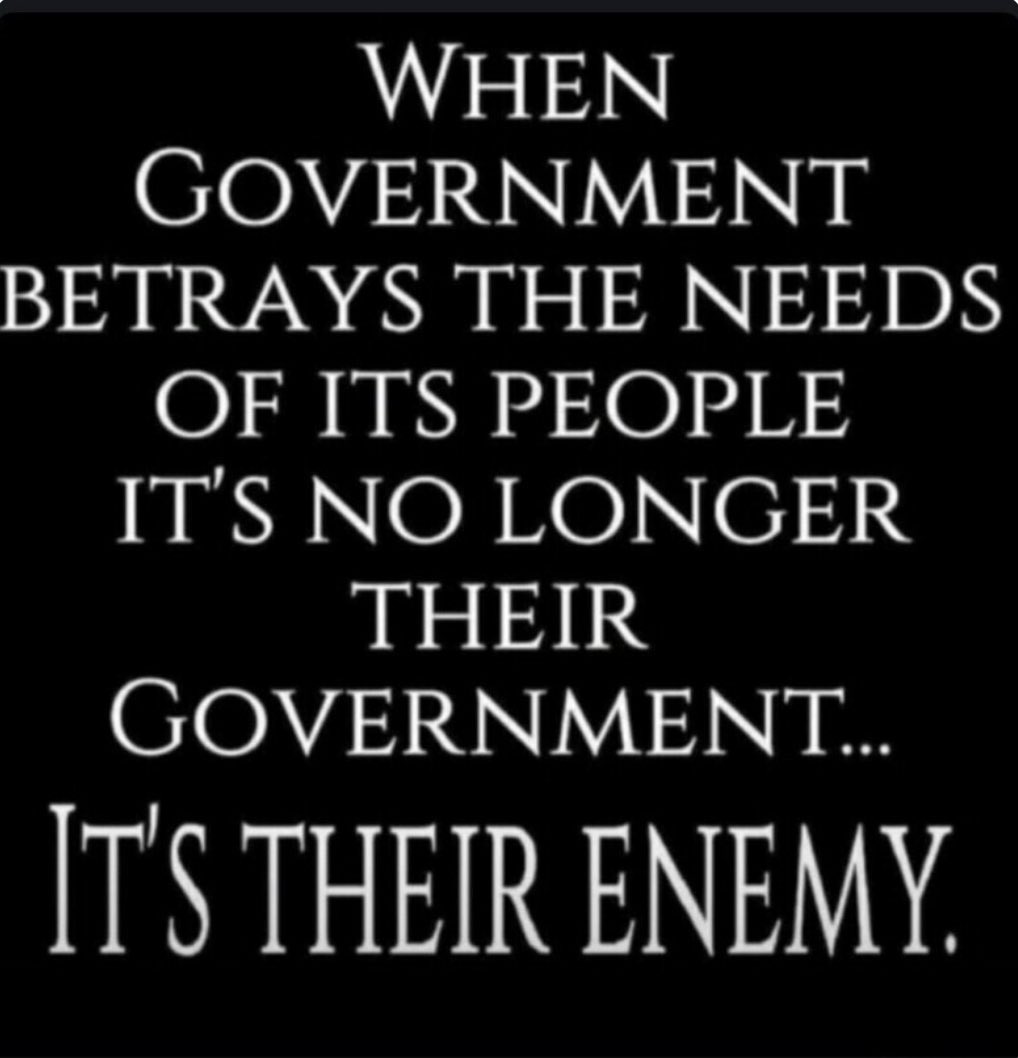 CommodusJTrump's tweet image. Biden to slash⚡MORE OIL⛽leases!😐