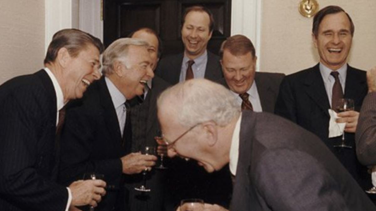 dgen_art's tweet photo. When you tell traditional investors that you are diversifying your investments in the crypto https://t.co/b1bnHNBNId
