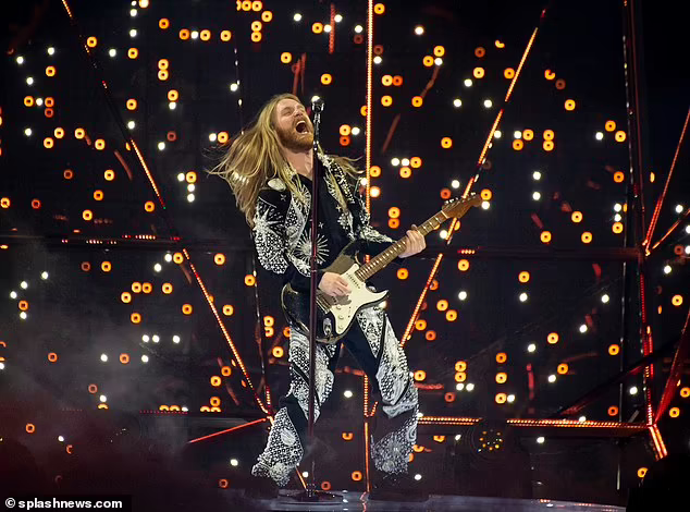 stjohnpayne-my.sharepoint.com/:v:/g/personal…

We would like to wish our former student Sam Ryder good luck as he is competing at Eurovision this weekend! Sam Ryder will take to the stage to represent the UK with his song Space Man at Eurovision 2022.