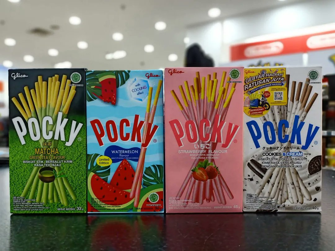 GeekAtmosphere tweet media