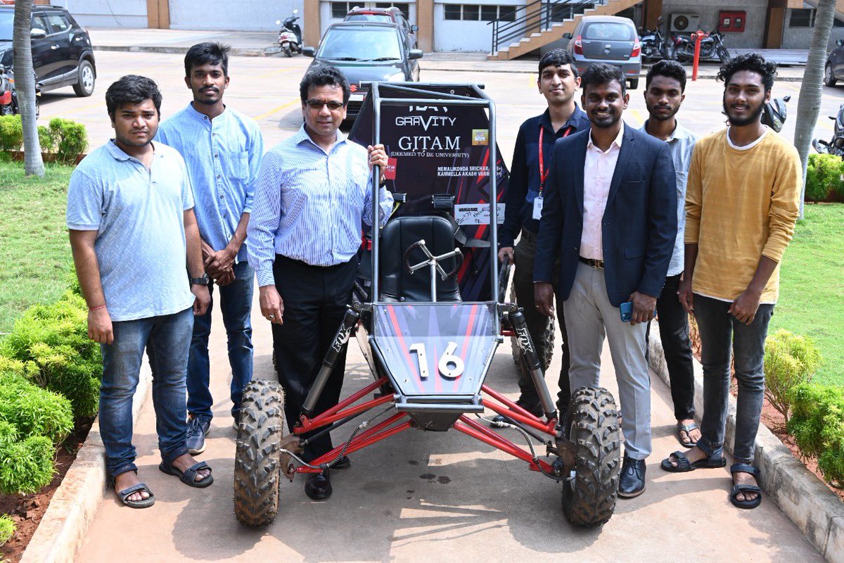 DoER_GITAM's tweet photo. It was our absolute pleasure to have hosted Mr Raju Chithala, Senior Advisor for India, Indiana Economic Development Corporation and a few business leaders at the Visakhapatnam campus on 28th April 2022. (1/6) https://t.co/6ynpfpF688