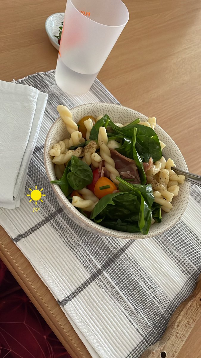 l. fée cr.chète tweet media