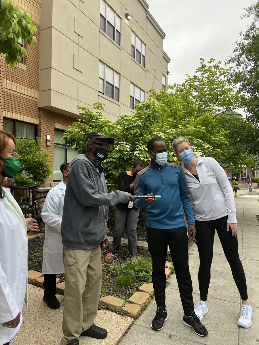 linkedsenior's tweet photo. Great job Marigold Assisted Living, happy to have you join us for this year's 2nd Annual #DC #LongevityFunRun event! #OldPeopleAreCool #OlderAmericansMonth @Oldplparecool #gerotwitter @AgeFriendlyDC @DACL_DC @AARPDC @nbcwashington @TinaSandri https://t.co/DA4cnRKupf
