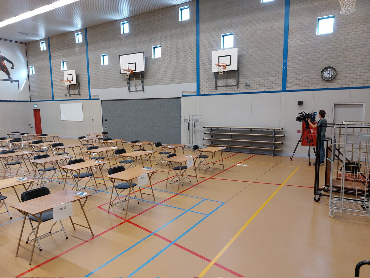 🎥 Actie! Examens op RTL Nieuws. De kop is eraf, dag 1 van de examens zit erop, zo ook op het Candea 👍 Benieuwd naar hoe de leerlingen het hebben ervaren? Kijk vanavond 18:00 uur of 19:30 uur, tune in op RTL4 en leef met de kandidaten mee 😁 #rtlnieuws #rtl4 #examens
