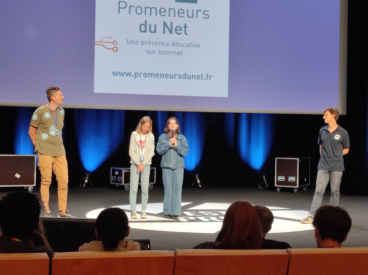 Le collège Fromentin représenté à <a href="/FestiPREV/">FestiPREV</a>. Bravo aux élèves et à leurs encadrants ( David et Mme ZERBINI) pour la réalisation de ce film de prévention. <a href="/DSDEN17/">DASEN17</a> <a href="/acpoitiers/">Académie de Poitiers</a>