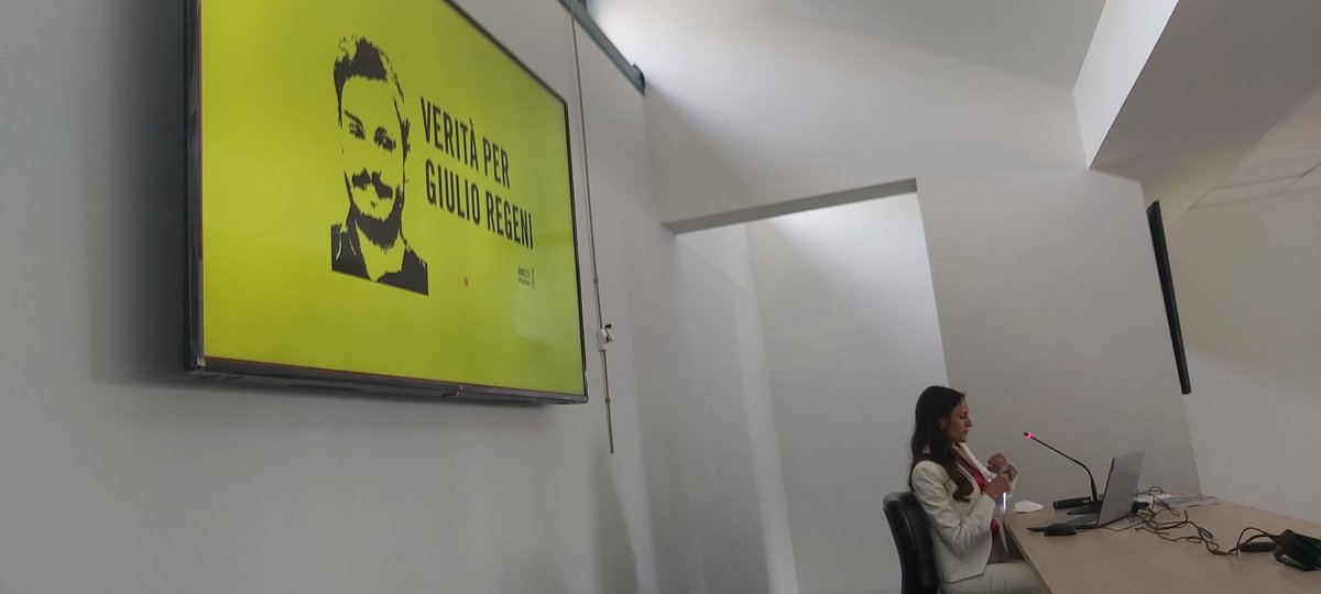 PhD in Chemical Sciences, University of Naples Federico II, final exam <a href="/CDicarluccio/">Cristina.dicarluccio</a> PhD thesis is dedicated to the memory of Giulio #Regeni #AmnestyInternational #veritaperGiulioRegeni #giustiziaperGiulioRegeni <a href="/UninaIT/">Unina Federico II</a> #unina