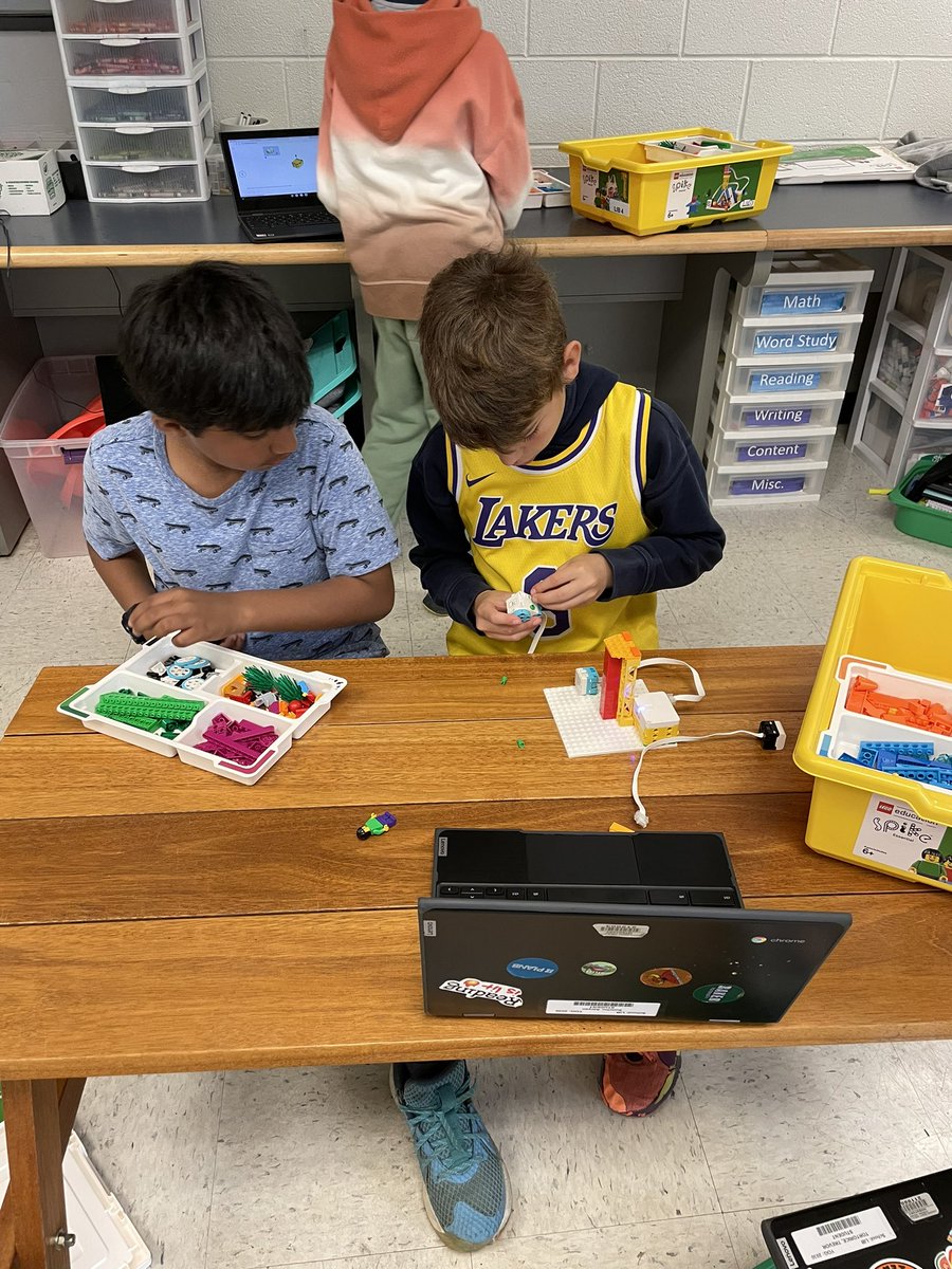 Daney Carlin tweet media