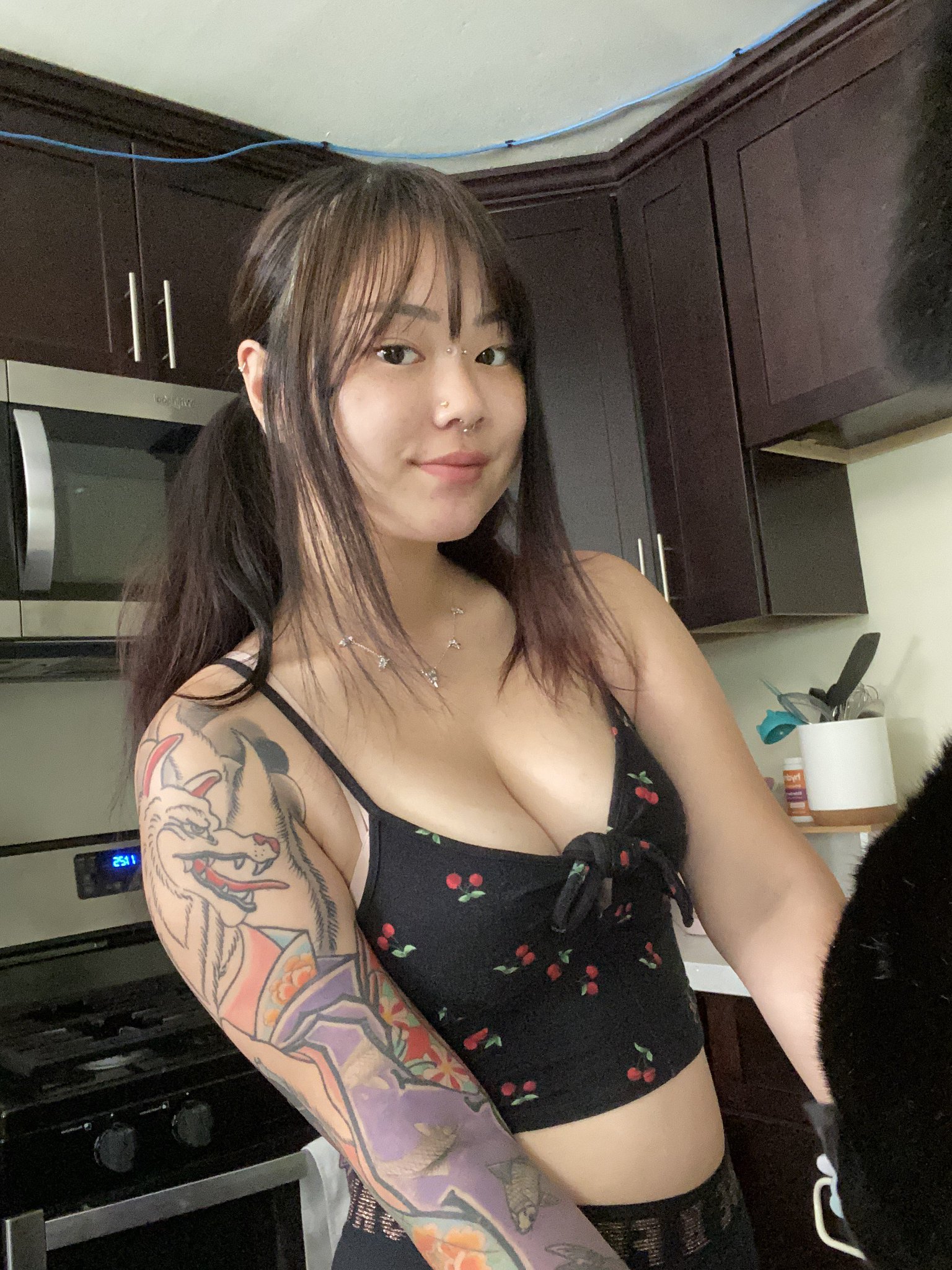 TW Pornstars - Ur2dwaifu . Twitter. We're live on twitch! It's time to cook!!. 7:03 PM - 12 May 2022