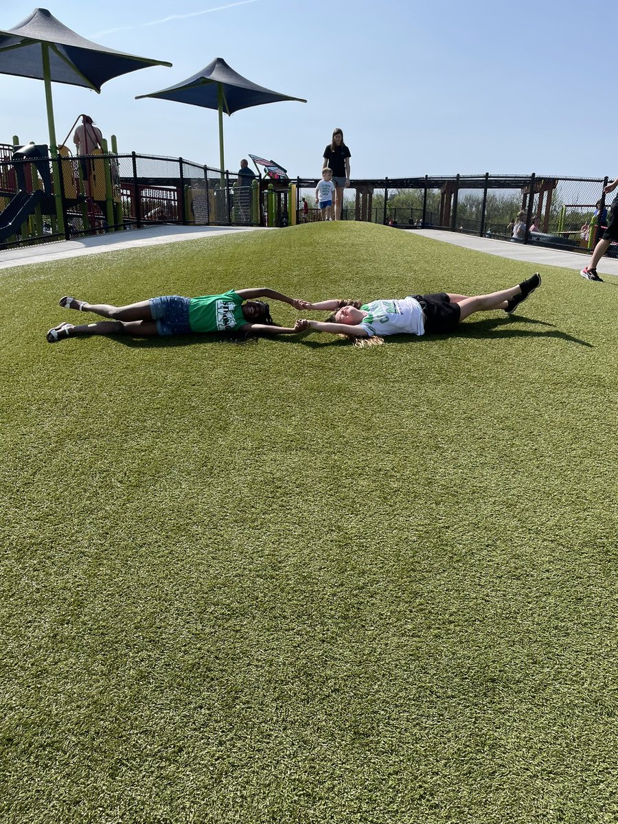 Jess Cassin tweet media