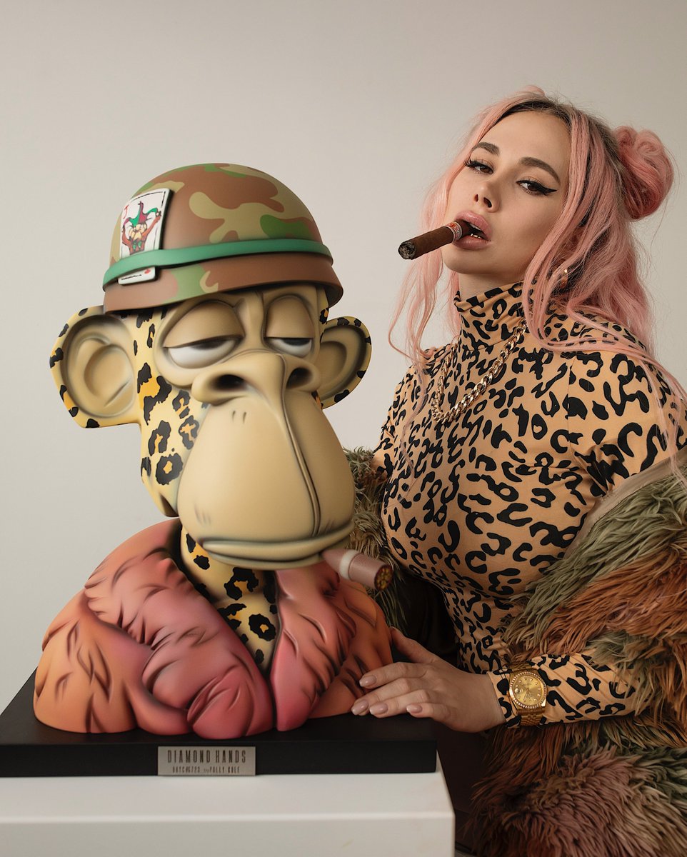 Meet Dr.Bombay, the only doctor i trust 👑

It was one of the most challenging sculptures to color. I spent a whole day just recreating those spots to match the original image, but i truly enjoyed this process.

Hope you like the result ❤️

#NFT #BoredApeYC