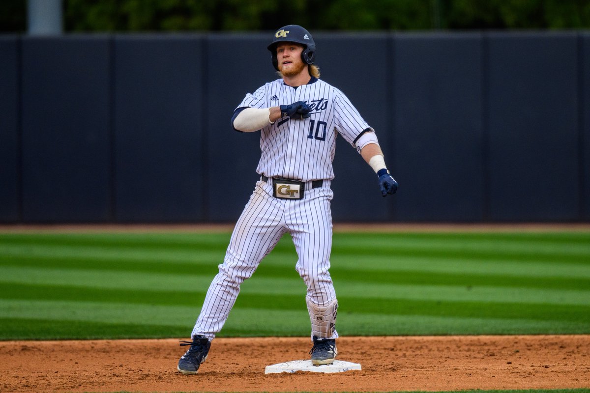 GTBaseball's tweet photo. 𝐀𝐜𝐚𝐝𝐞𝐦𝐢𝐜 𝐀𝐥𝐥-𝐃𝐢𝐬𝐭𝐫𝐢𝐜𝐭

These two are elite in and out of the classroom 💪

🎓 Andrew Jenkins
🎓 @JohnMedich 

@CoSIDAAcadAA // #TogetherWeSwarm https://t.co/C5O3WG4RXi