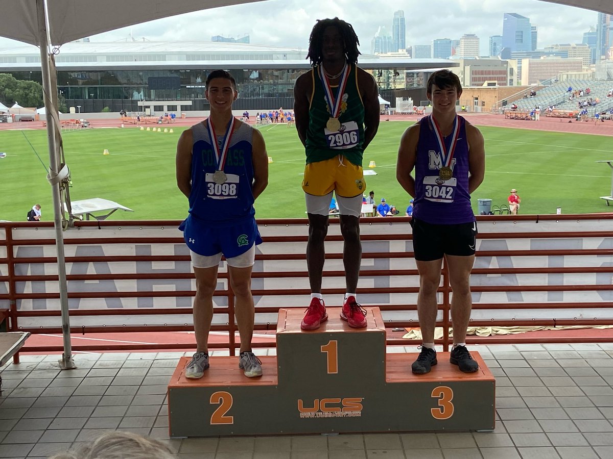 Coach_BWillard's tweet photo. Extremely proud of @CaydonCoffman for finishing 3rd at his first state meet in Long Jump! Two more events this evening for MV! https://t.co/G4DeXJtO6S